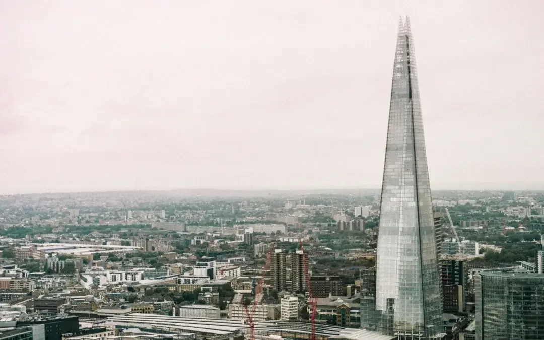 5 Reasons to work in London